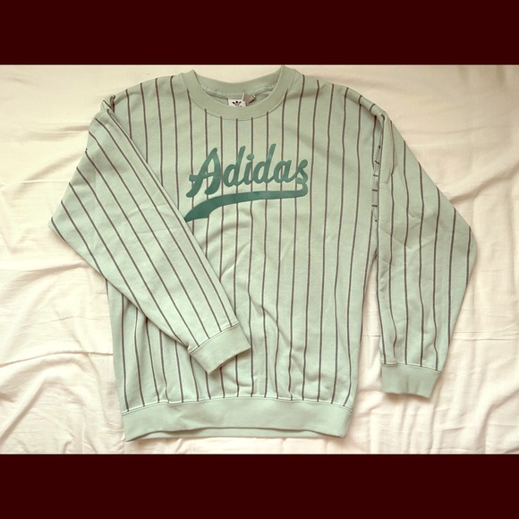 Adidas Sweatshirt - Picture 2 of 4